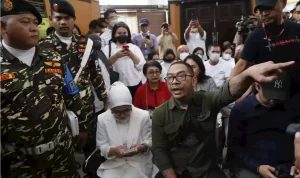 Ayah David dikawal Banser hadiri sidang perdana Mario Dandy dan Shane Lukas