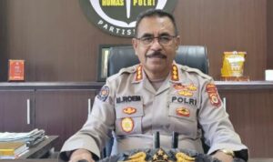2 oknum anggota Polisi ditangkap Propam Polda Maluku diduga memerkosa seorang perempuan di sebuah hotel Kota Ambon, Senin (19/6/2023) sekitar pukul 19.00 WIT. Mereka berinisial Bripka SN dan Briptu RS, sedangkan korban adalah perempuan berinisial MS (39).