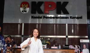 KPK membenarkan tengah menggarap dugaan korupsi di PT Taspen dari 39 rekening koran yang diserahkan mantan istri Dirut, statusnya naik menjadi