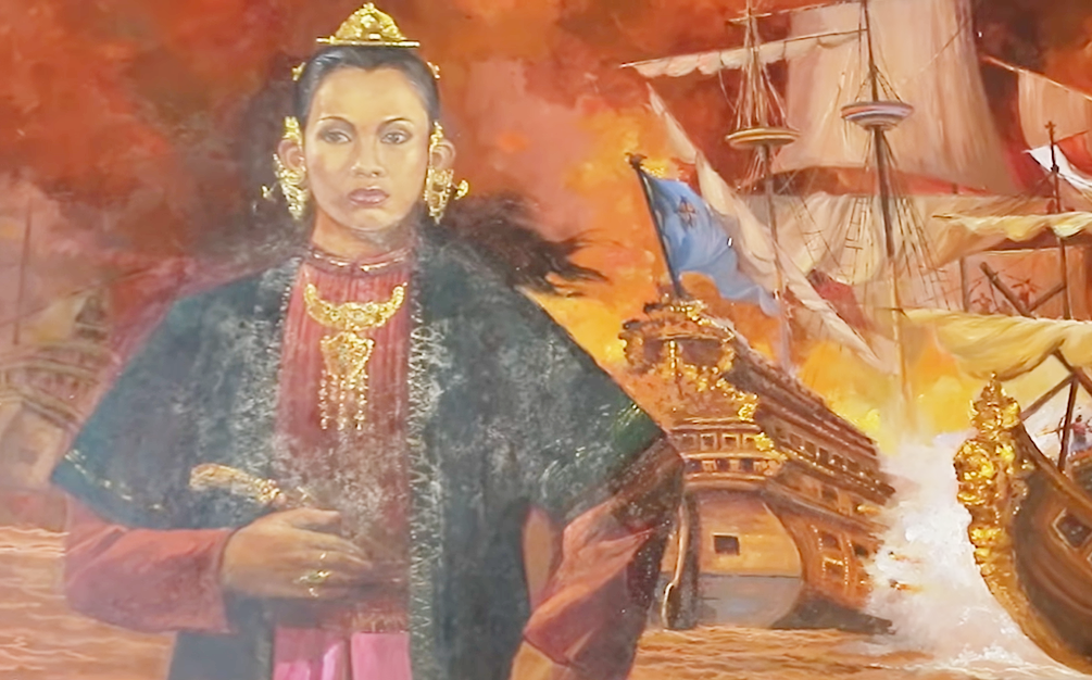 Ratu Kalinyamat adalah puteri raja Demak ke ketiga (1521-1546) terkenal karena bersama armada lautnya gigih melawan penjajah Portugis.